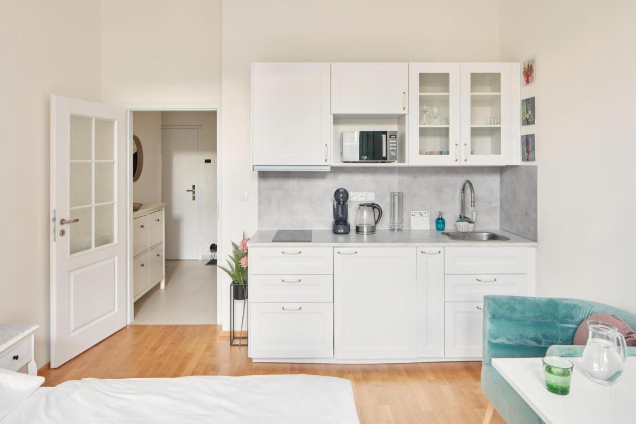 Apartment Days - Homey - New Town Prag